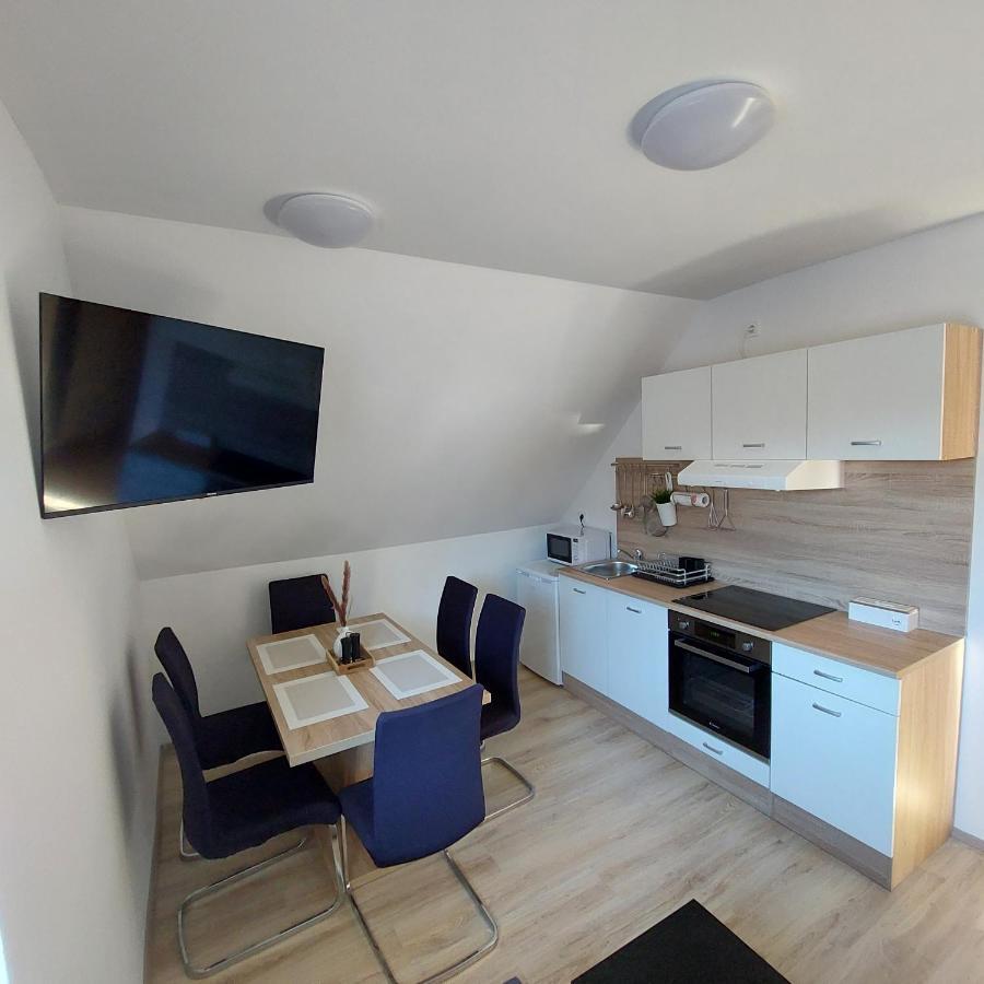Apartmaji Biseri 克拉尼斯卡戈拉 外观 照片