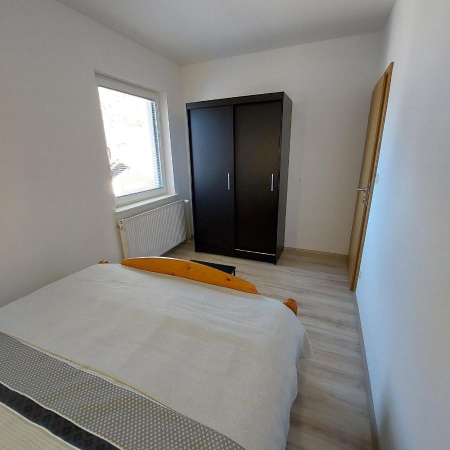 Apartmaji Biseri 克拉尼斯卡戈拉 外观 照片